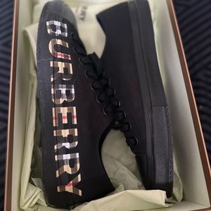 Burberry Sneaker